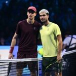 سينر يهزم ألكاراز ويحتفظ بلقب ATP Finals 2025