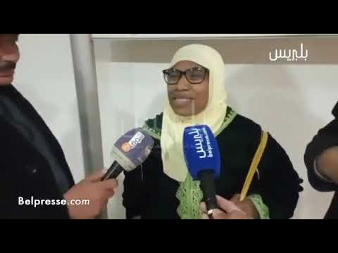 في أول خروج إعلامي لها..والدة أشرف حكيمي تبتسم وتصرح أنا ماشي فالسبيطار أنا مزيانة وولدي أشرف بريئ