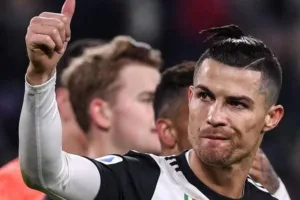 رونالدو يتألق من مباراة الى اخر