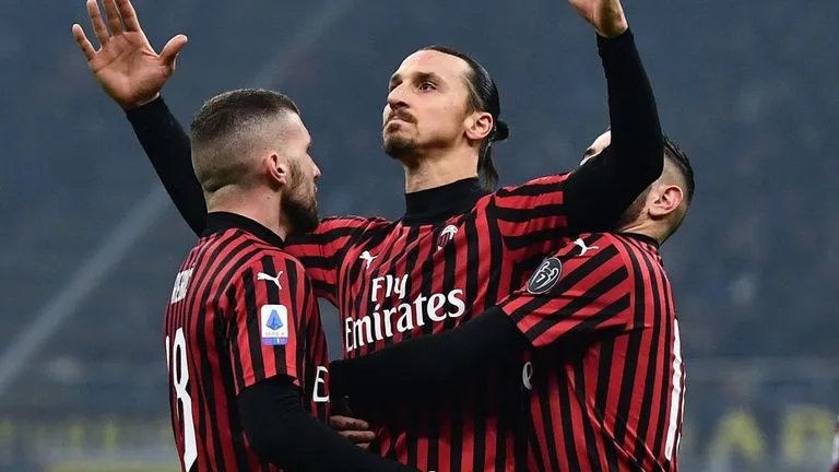 تشكيلة ميلان ضد مانشستر يونايتد في الدوري الأوروبي skysports ac milan zlatan ibrahimovic 4915952