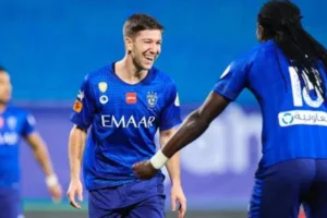 الهلال ضد استقلال