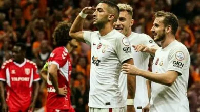 فيديو الساحر حكيم زياش يسجل هدف خرافي في أول ظهور له مع غلطة سراي