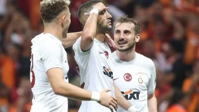 حكيم زياش يفاجئ المغاربة بتصريح غير متوقع في أول ظهور له مع غلطة سراي