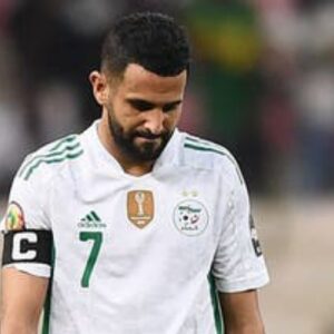 رسميا رياض محرز يعلن أعتزاله لعب دوليا بعد هزيمة امام منتخب موريتانيا