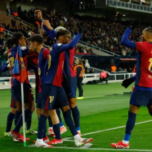 ترتيب الدوري الإسباني بعد تعادل برشلونة أمام خيتافي 1-1