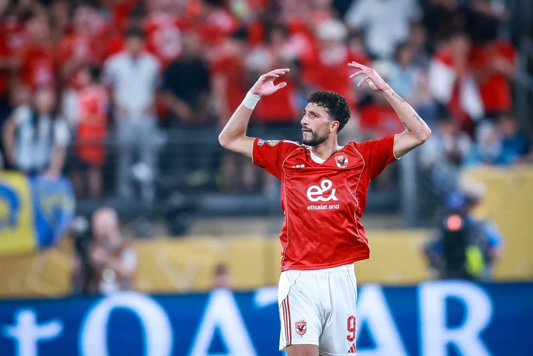 الأهلي يُؤكد استمرار وسام أبو علي ضمن فريقه الأهلي يُؤكد استمرار وسام أبو علي ضمن فريقه