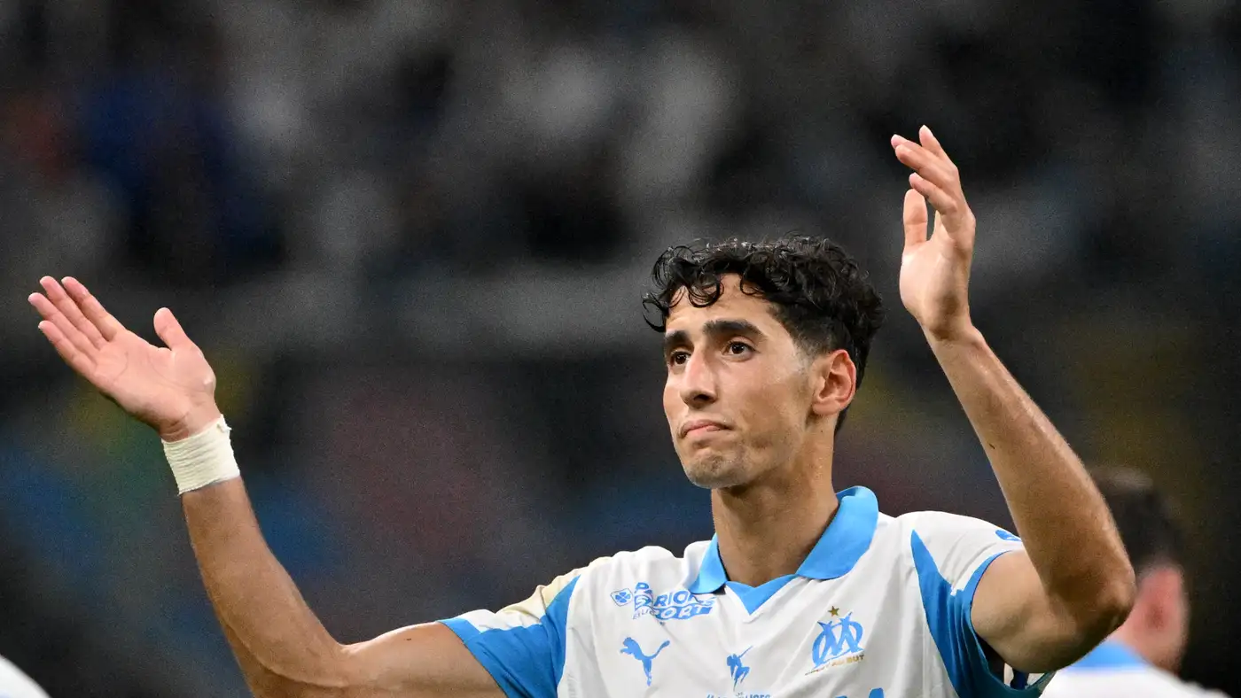 المغربي نايف أكرد يتوج بطلاً في قمة باريس سان جيرمان ضد مارسيليا اليوم