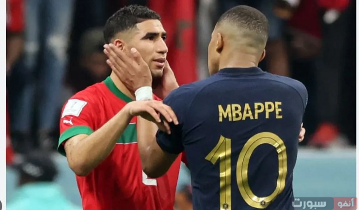 مبابي يفاجئ حكيمي بترشيح ديمبيلي للكرة الذهبية مبابي يفاجئ حكيمي بترشيح ديمبيلي للكرة الذهبية