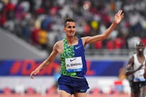 مشاهدة سباق سفيان البقالي في نهائي بطولة العالم ل3000 متر موانع بطوكيو