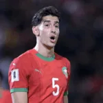 نايف أكرد يطمئن جماهيره بعد محاولة الاعتداء في مطار مارسيليا